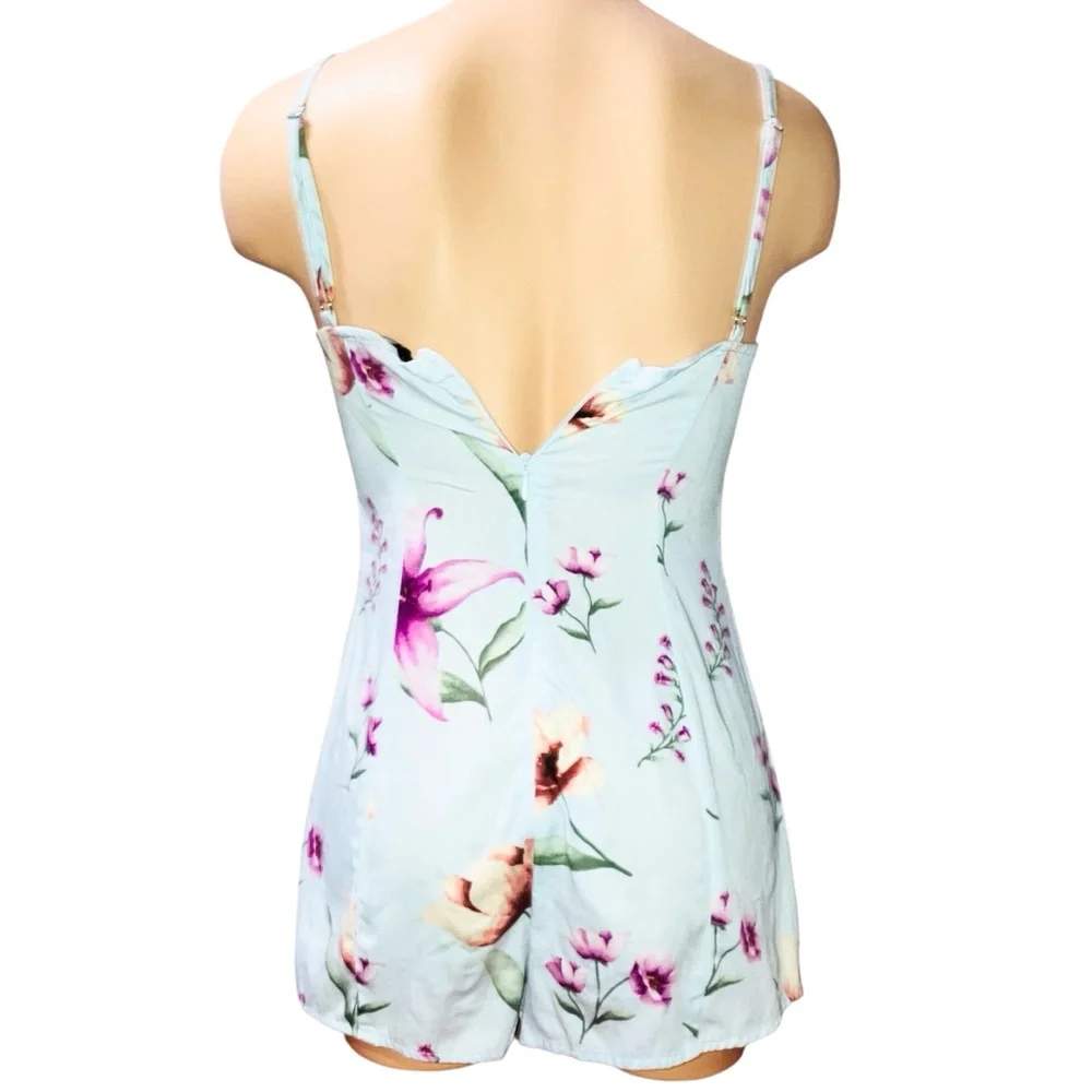 *3 for $30!* Forever 21 Romper Blue Floral Tropical Romper Bow Short Playsuit S - Picture 4 of 8
